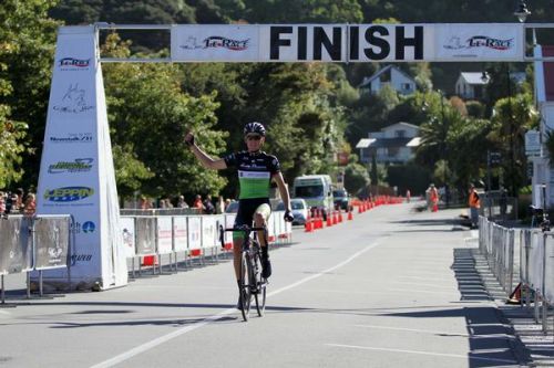 Michael Vink, mens winner of Le Race